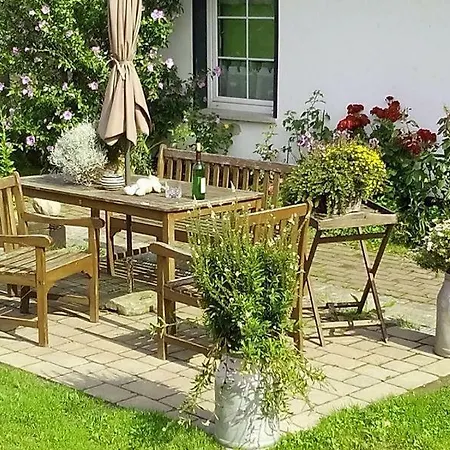Apartament Hof Burtevitz *